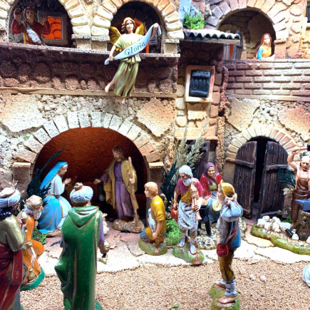 Nativity village for 8 and 10 cm figurines