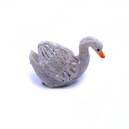 Swan facing right, 2.5 cm