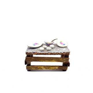 Porcelain counter 9 x 5 x H 4.5