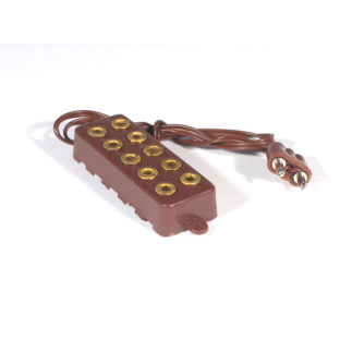 3.5–4.5 V plug power strip (5 outlets)