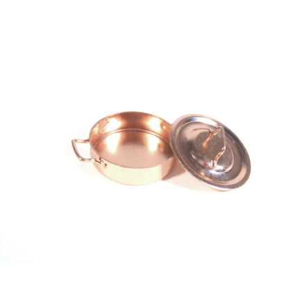 Copper pot with lid