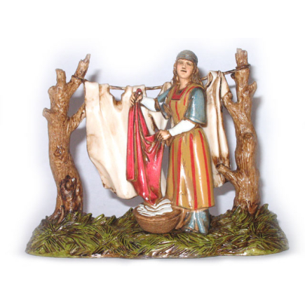 Woman hanging laundry group, 10 cm - Landi Moranduzzo figurines