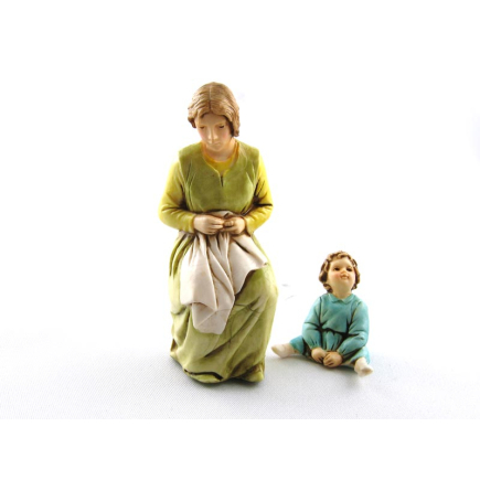 Woman mending with child, 10 cm - Landi Moranduzzo figurines