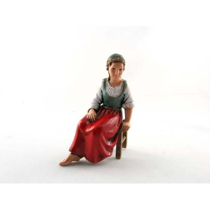 Donna seduta cm. 10 - Statuine Landi Moranduzzo