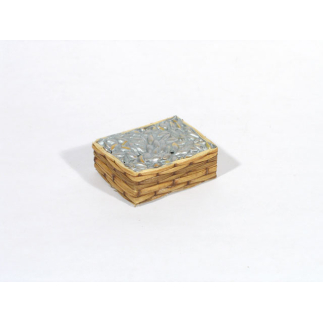 Straw box with anchovies - medium