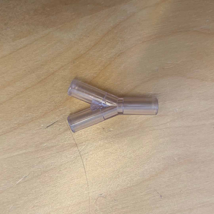Tube splitter
