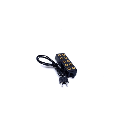 3.5–4.5 V plug power strip (5 outlets)