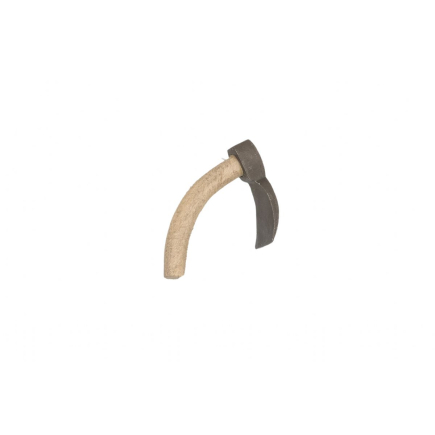 Curved axe for 15 cm figurines