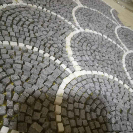 Sanpietrini in miniatura grigi 10 x 10 mm (bustina 50 pz)
