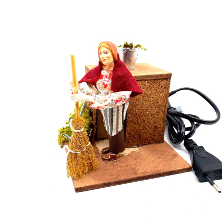 Woman sweeping in motion for 12 cm nativity figurines