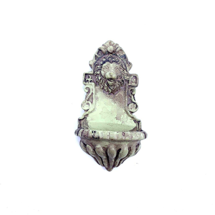 Miniature nativity scene fountain, 3.5 x 2.3 x 7 cm